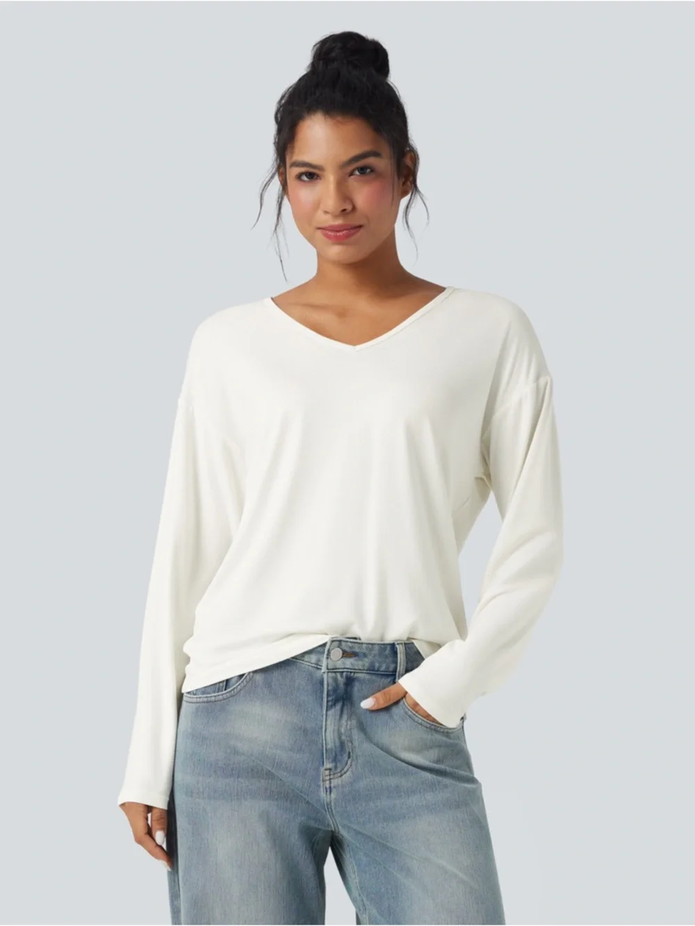 Halara V-Neck Long Sleeve Casual Top White Small NWT Soft Stretch Basic - Picture 2 of 7